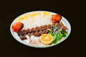چلو کباب کوبیده