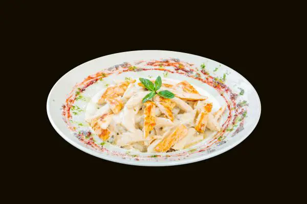 پاستا چیکن آلفردو
